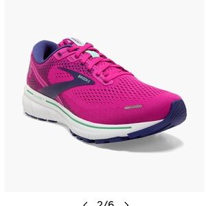 Women’s Brooks Ghost 14 fuchsia/yucca/navy